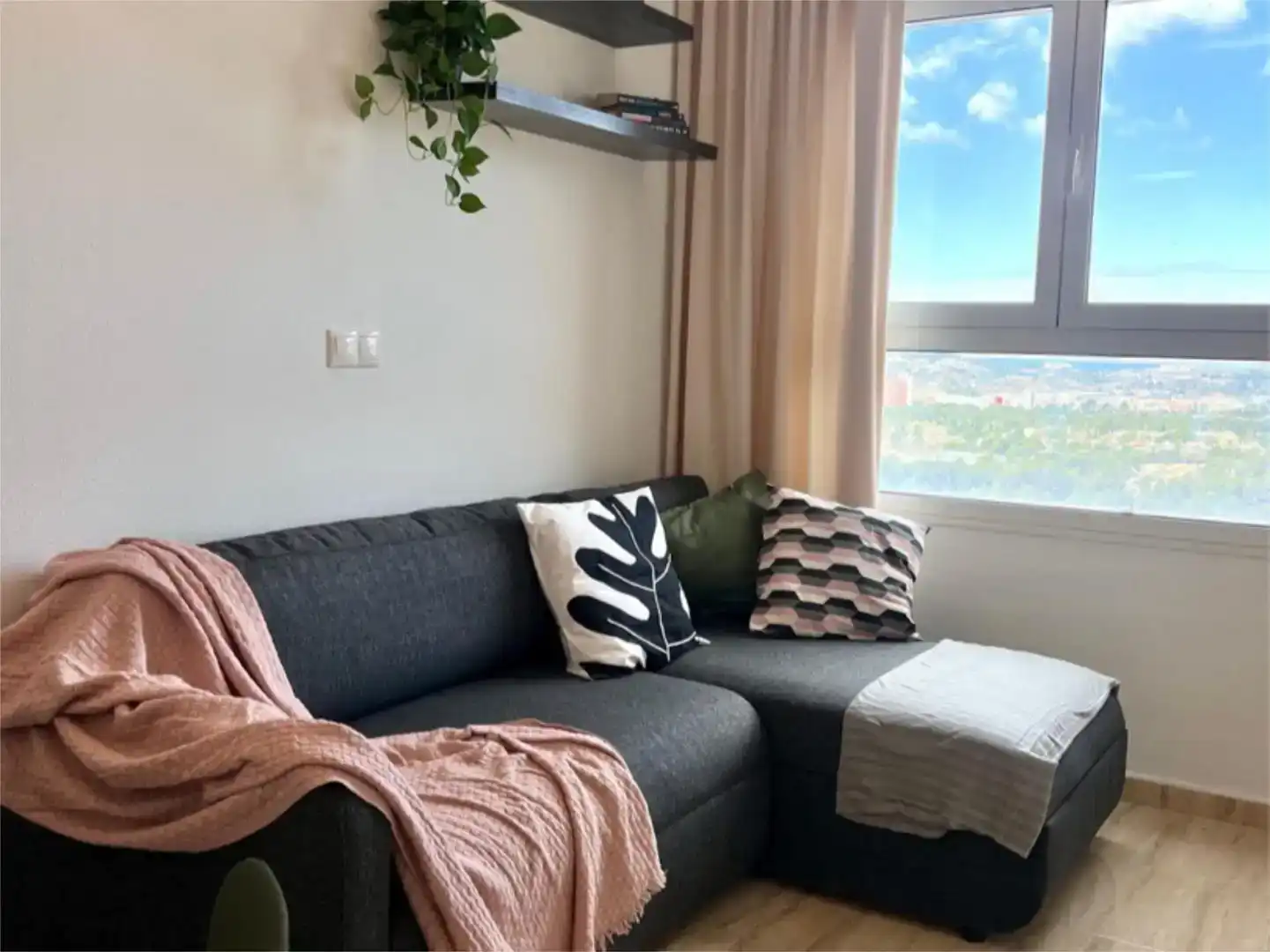 Living room of Attic for sale in Benidorm  with Air Conditioner, Swimming Pool and Balcony