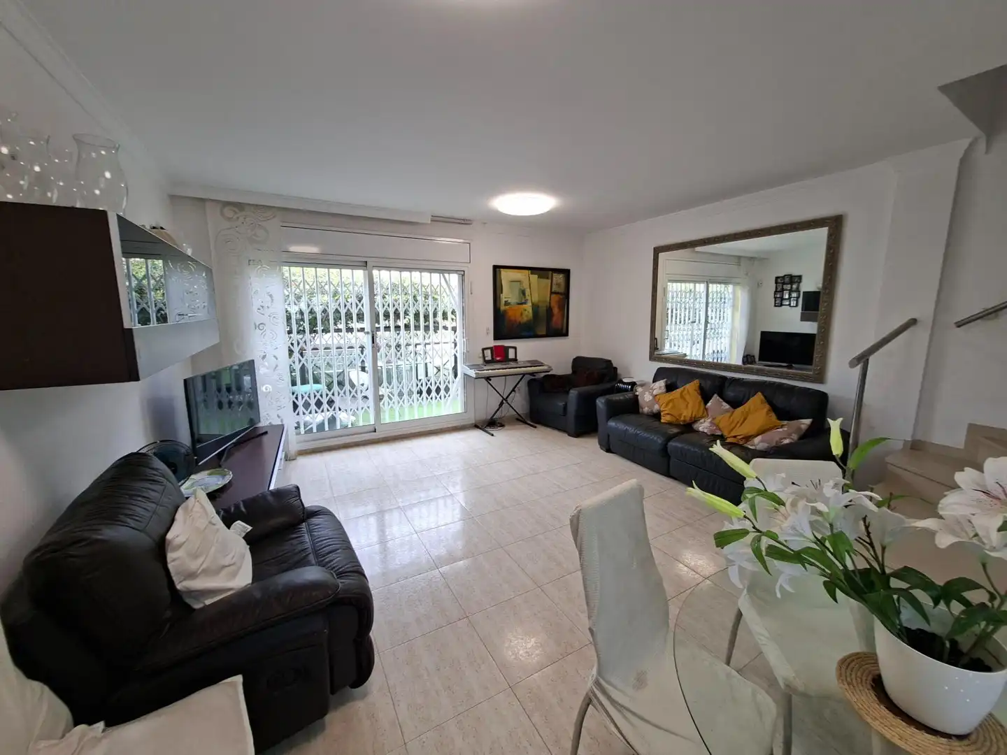 Living room of Detached homes for sale in Calafell  with Air Conditioner, Private garden and Terrace