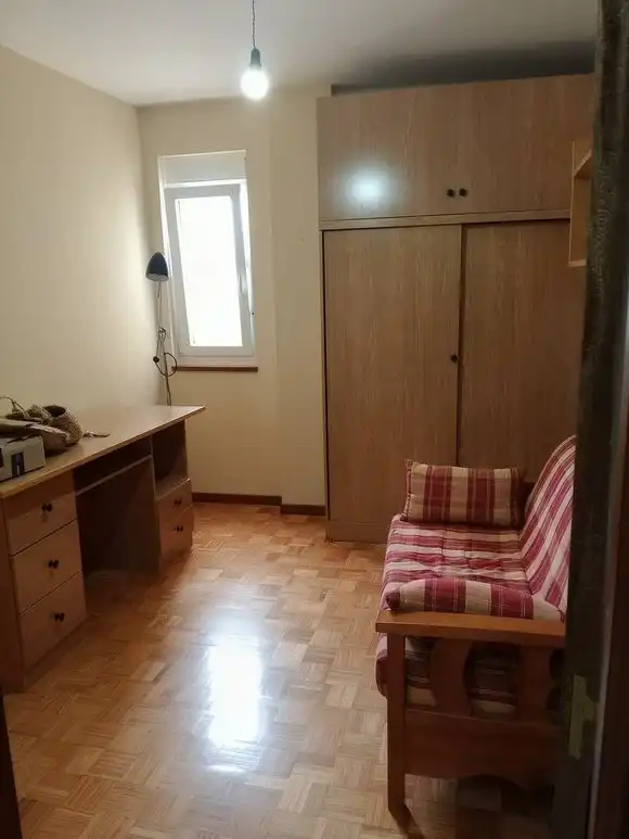 Dormitori de Pis en venda en Foz amb Calefacció, Traster i Moblat