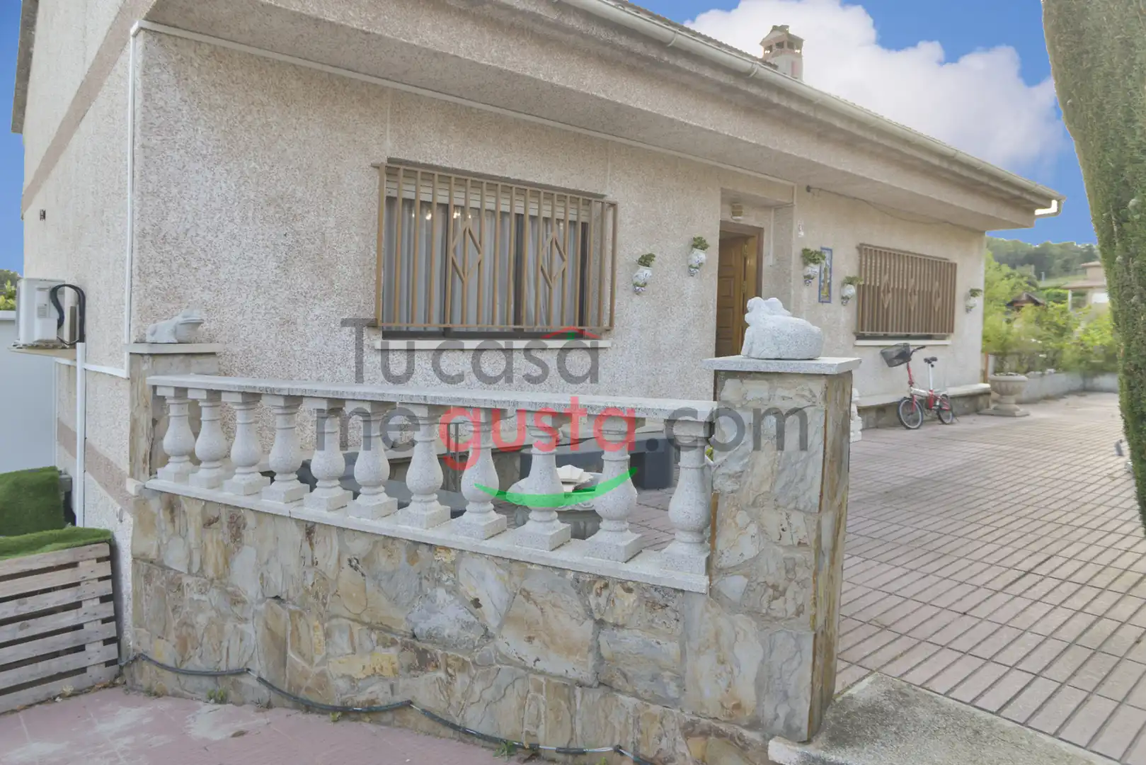 Vista exterior de Casa o xalet en venda en Abrera amb Aire condicionat, Calefacció i Jardí privat
