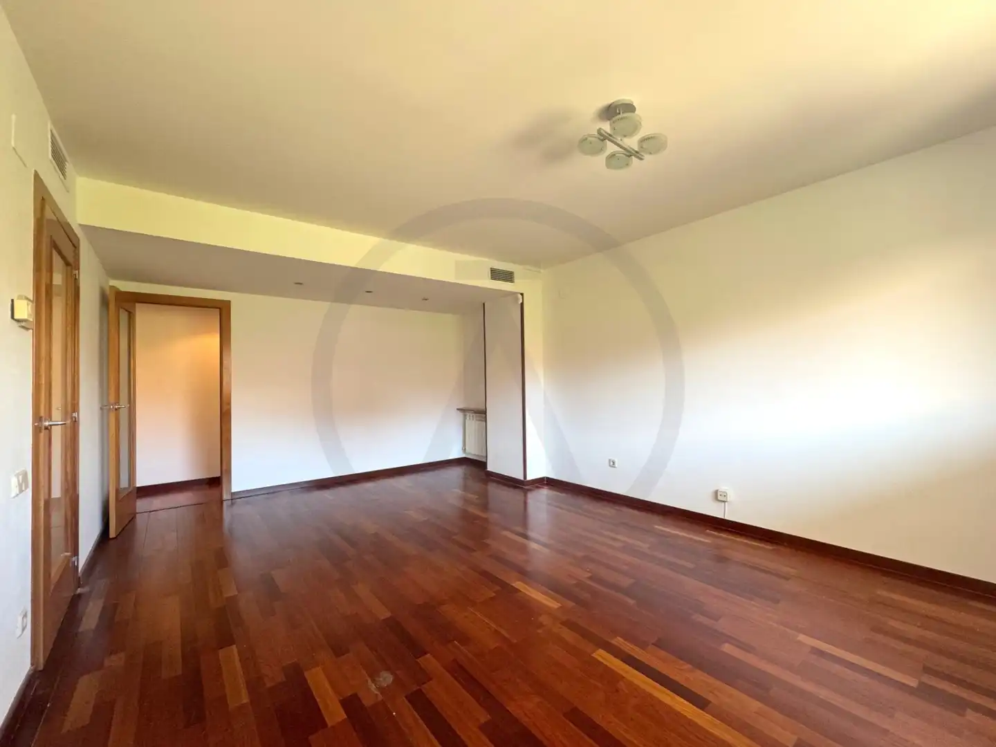 Wohnzimmer von Wohnung zum Verkauf in Terrassa mit Klimaanlage, Heizung und Parkett