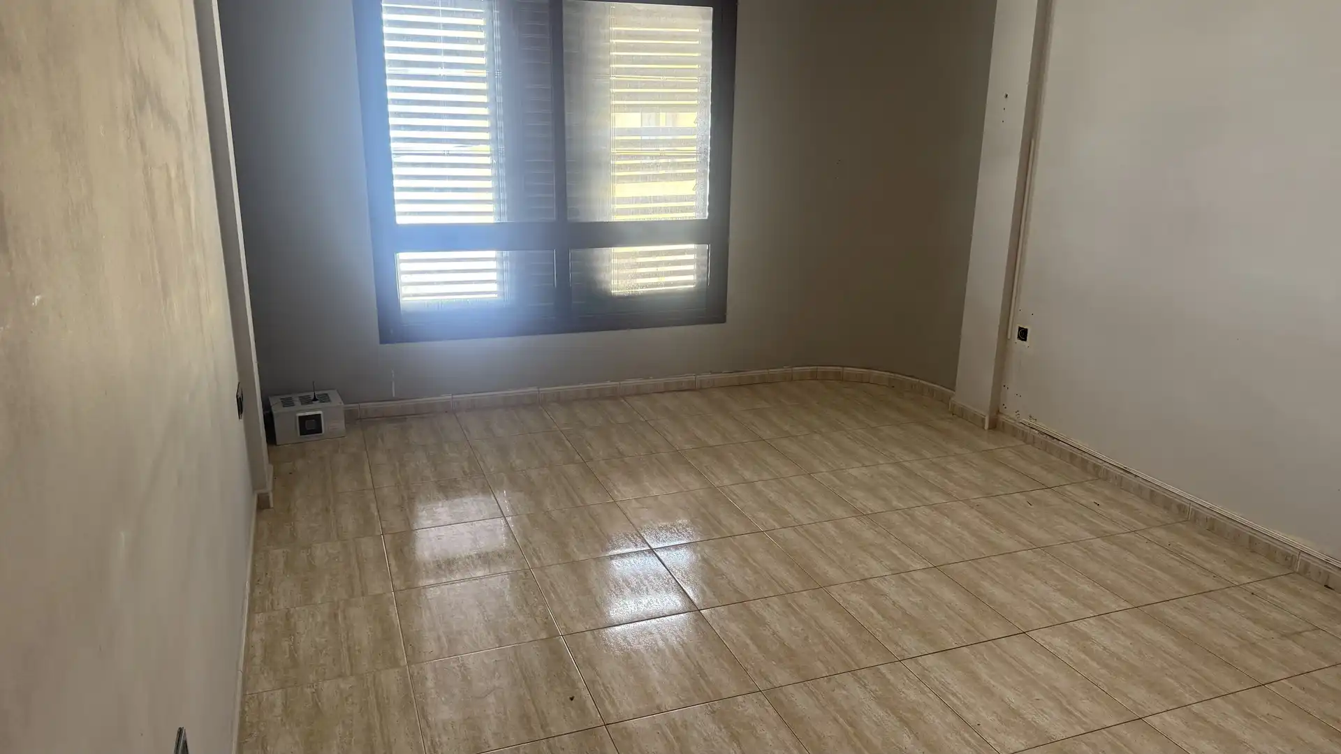 Flat for sale in C/ Jacinto Benavente, Fabelo