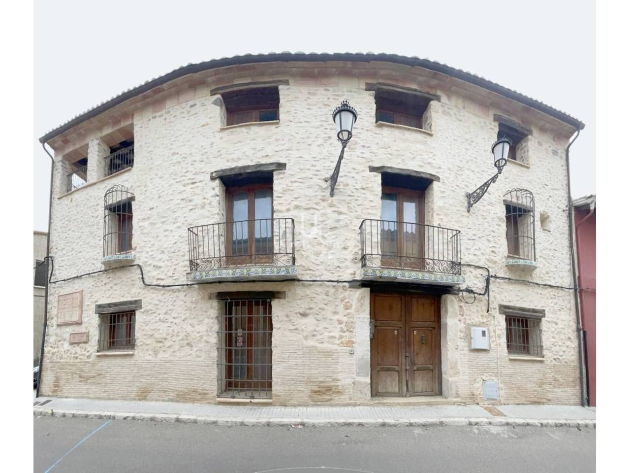 Exterior view of Building for sale in Sempere