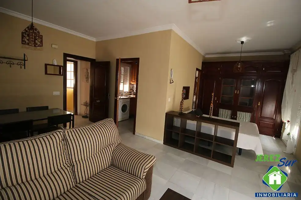 Sala de estar de Casa adosada en venta en Jerez de la Frontera con Aire acondicionado, Calefacción y Terraza