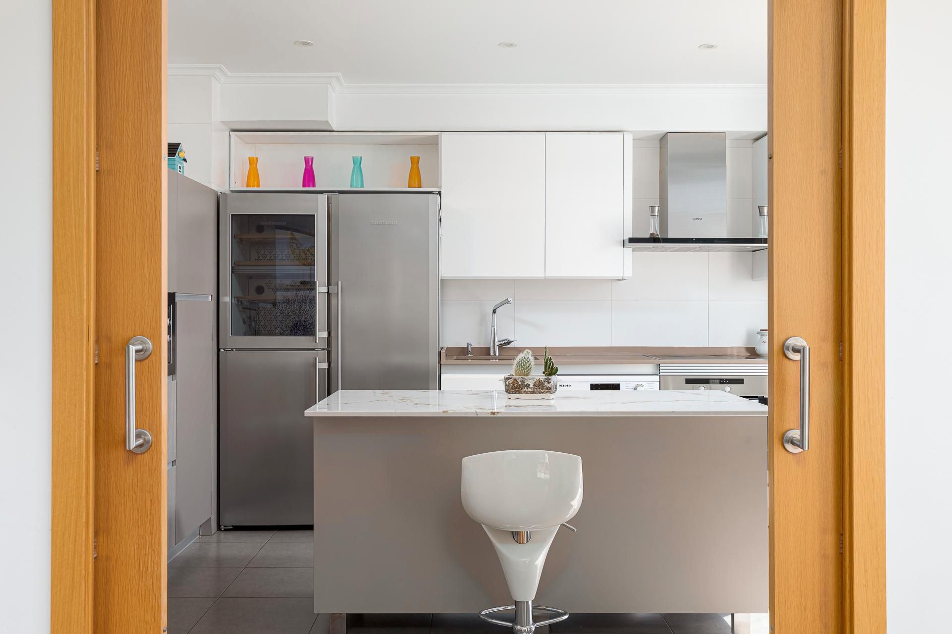 Cuina de Àtic en venda en Donostia - San Sebastián  amb Aire condicionat, Calefacció i Terrassa