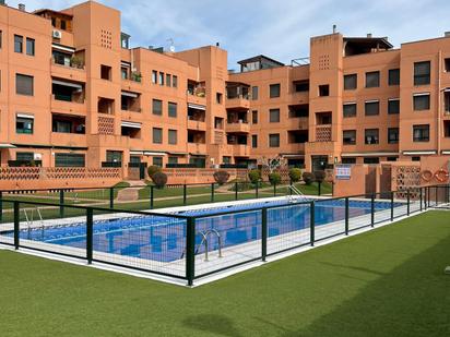 Piscina de Pis en venda en El Vendrell amb Aire condicionat, Calefacció i Terrassa