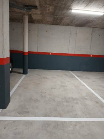 Garaje en Alquiler en Ronda Fonts, 25 en Olot