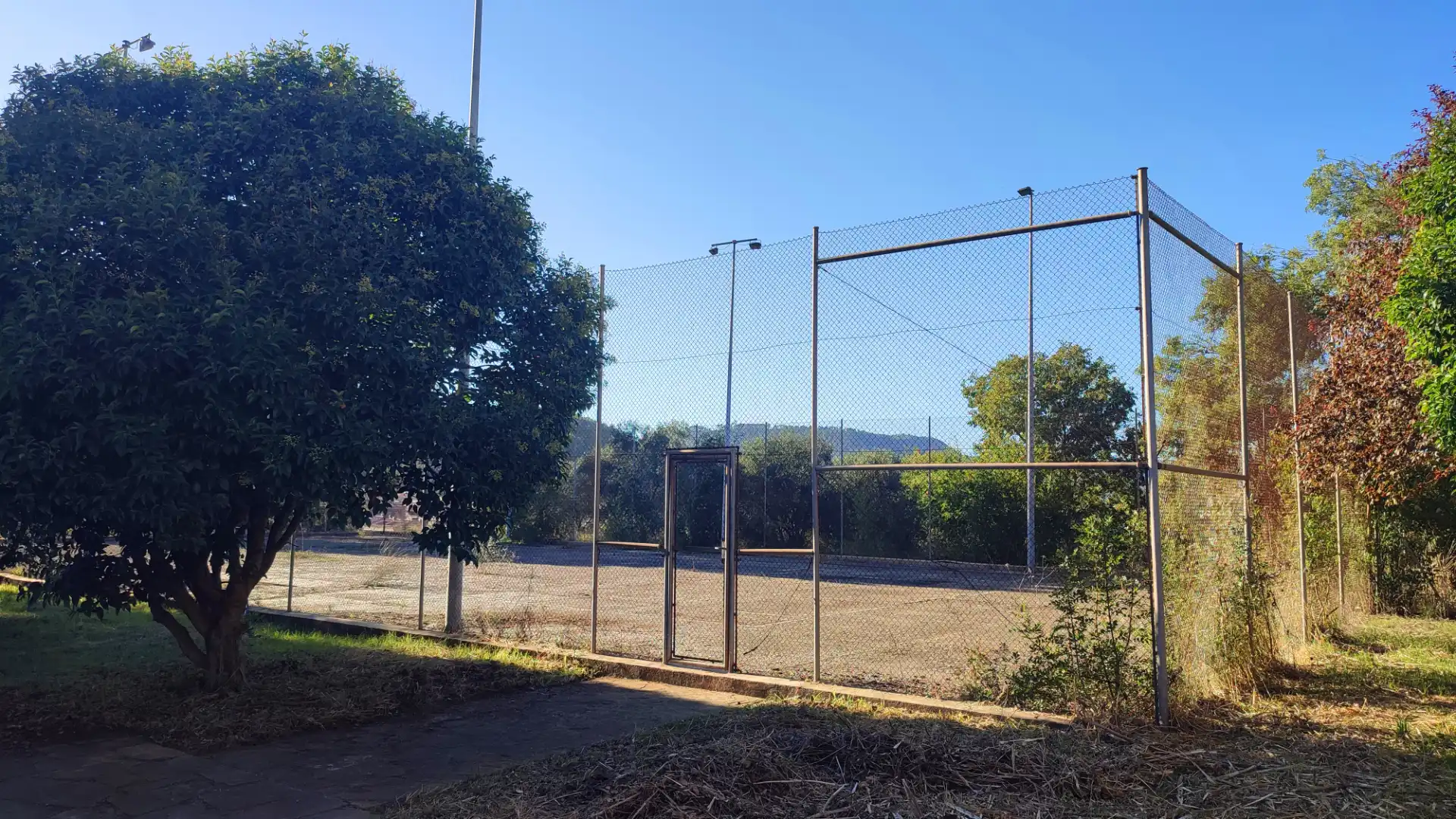 Parking de Finca rústica en venta en Manresa con Calefacción, Jardín privado y Terraza