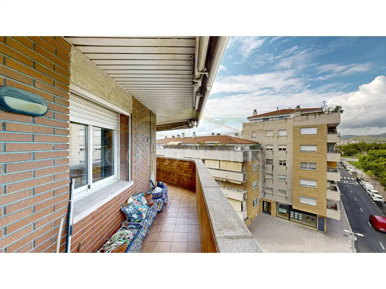 Vista exterior de Dúplex en venta en Sant Joan Despí con Calefacción