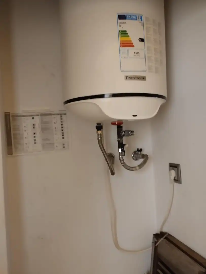 Bany de Oficina de lloguer en  Palma de Mallorca amb Aire condicionat i Calefacció