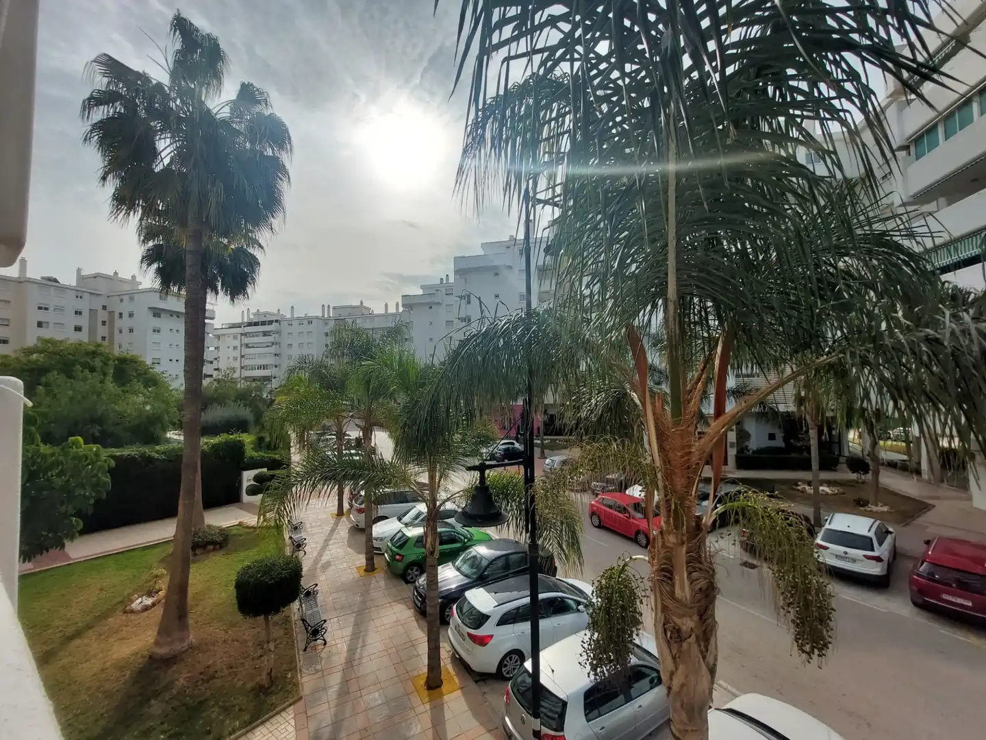 Außenansicht von Wohnung zum Verkauf in Fuengirola mit Klimaanlage, Möbliert und Waschmaschine