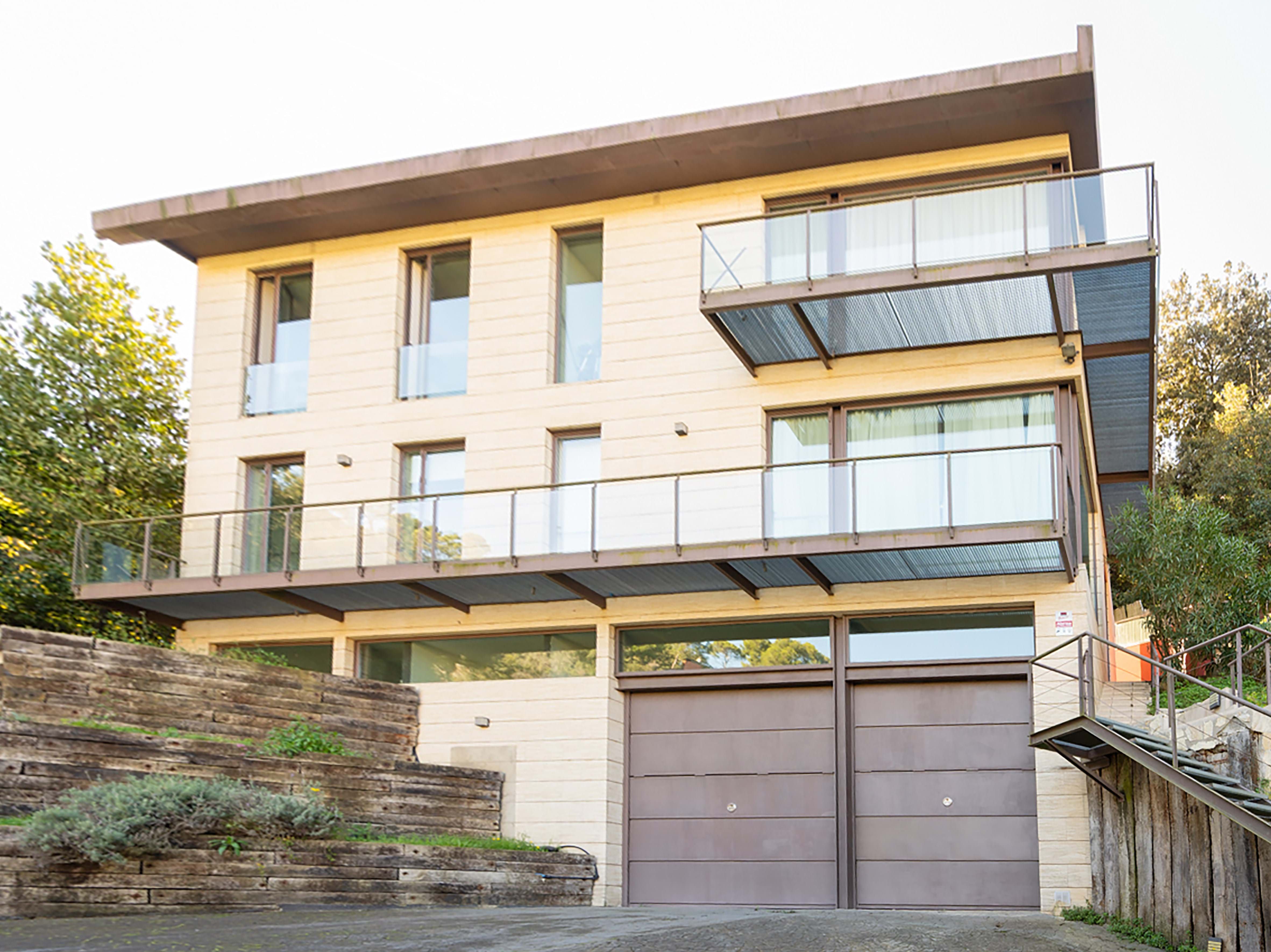 Exterior view of House or chalet for sale in  Barcelona Capital  with Heating and Terrace