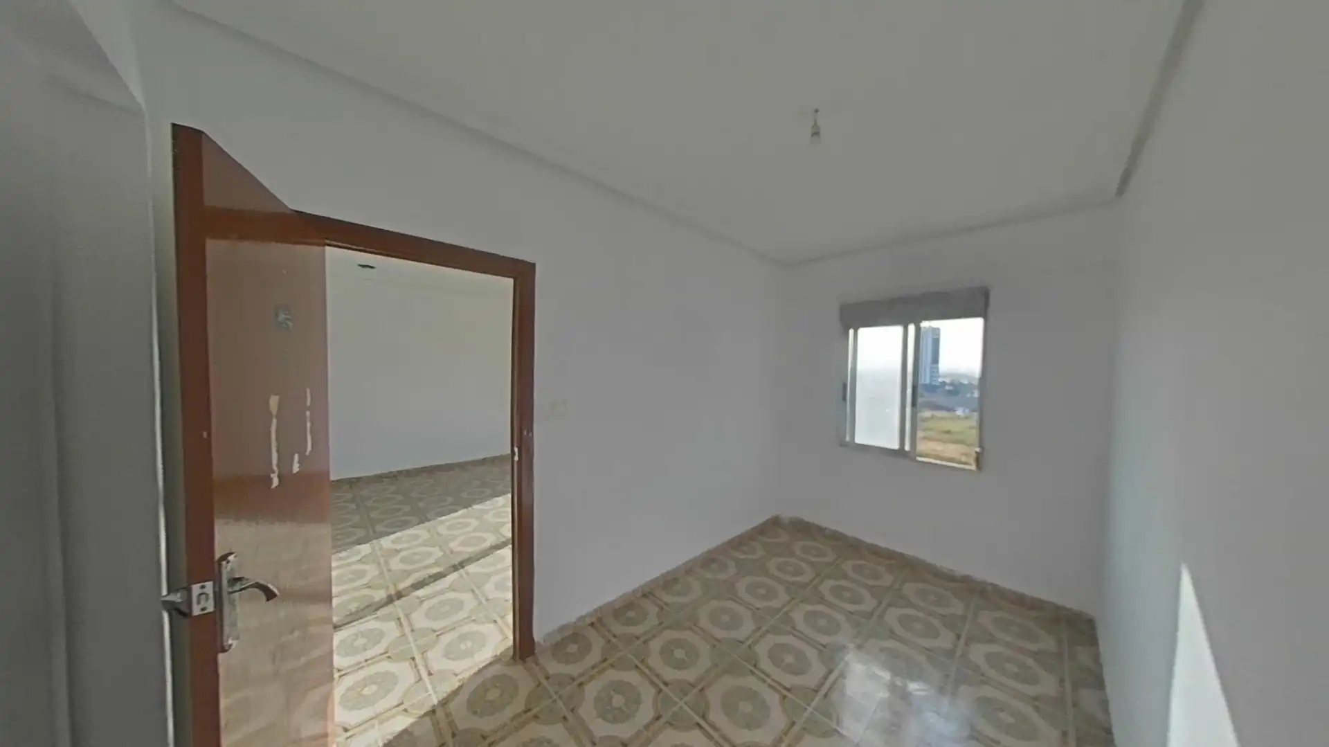 Habitación de Piso en venta en Valencia con Balcón