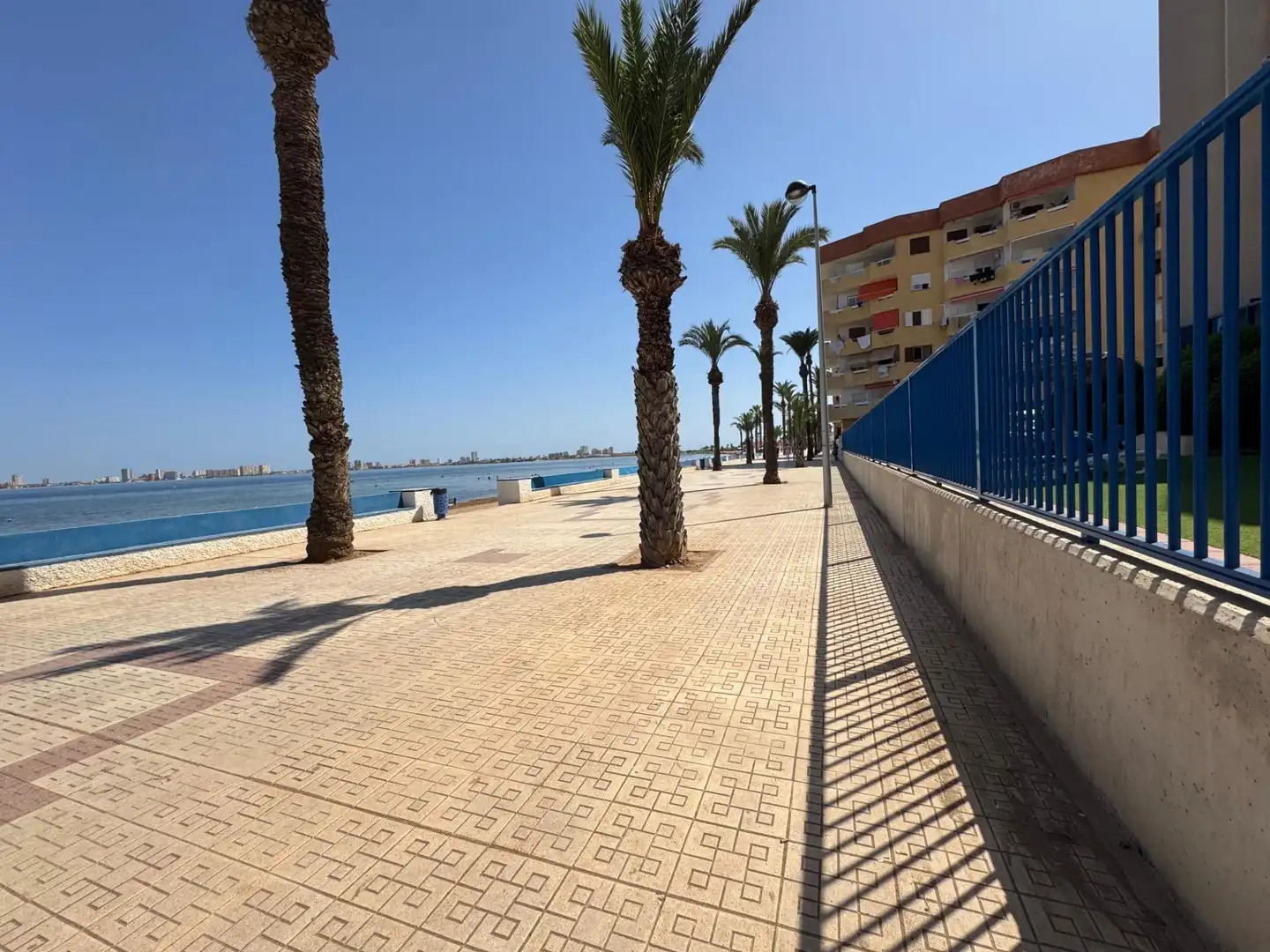 Vista exterior de Pis de lloguer en Cartagena amb Moblat