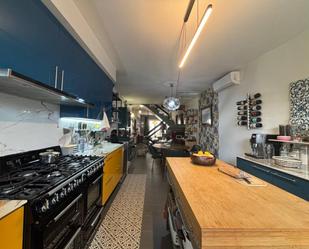 Cuina de Casa adosada en venda en Vilanova i la Geltrú amb Calefacció i Terrassa