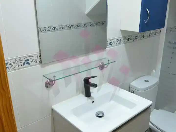 Bany de Pis en venda en Miguelturra amb Aire condicionat