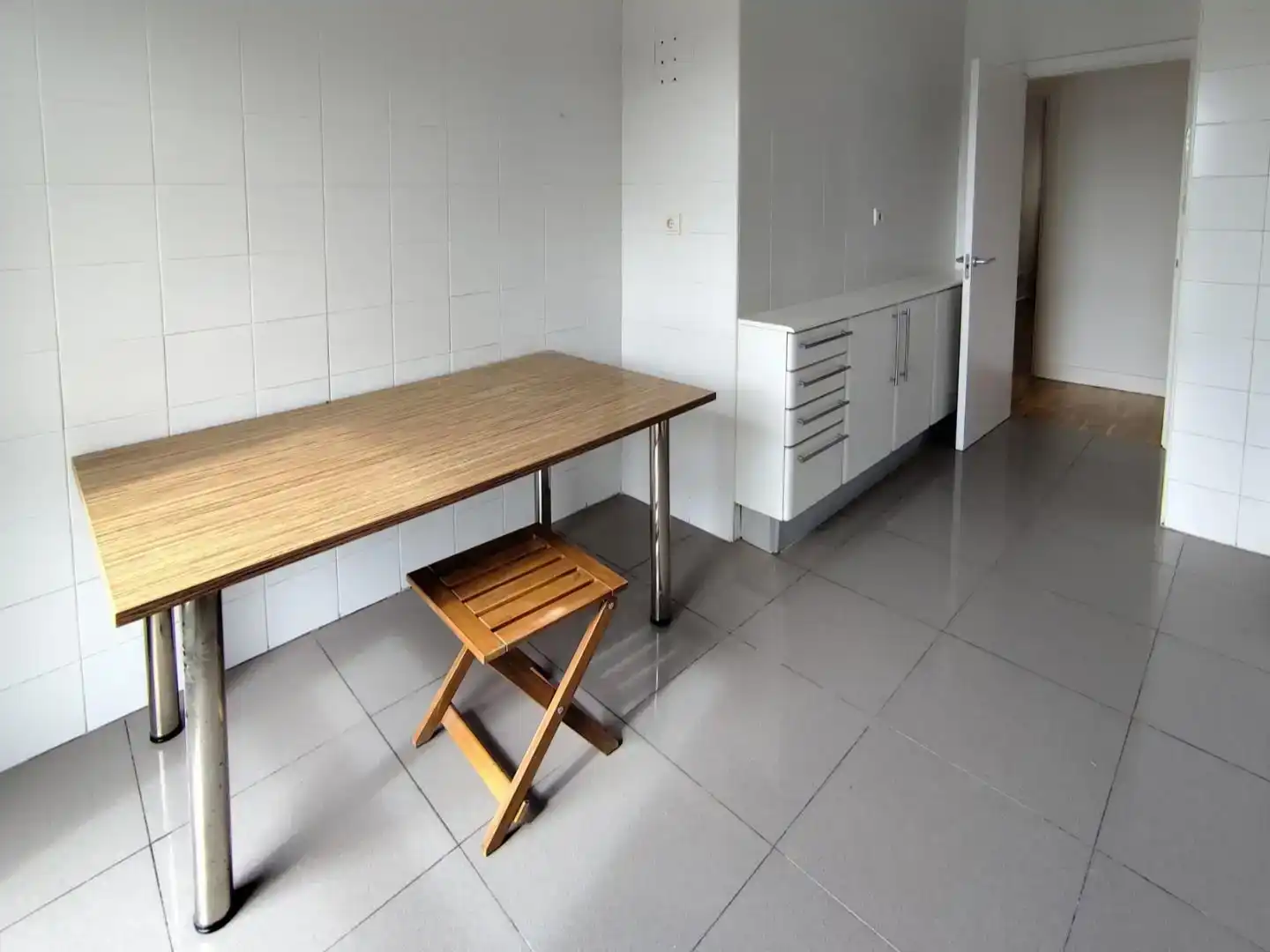 Cuina de Pis en venda en Donostia - San Sebastián  amb Balcó