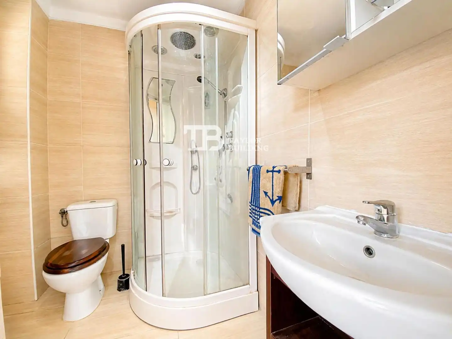 Baño de Piso en venta en  Palma de Mallorca con Terraza, Piscina y Balcón