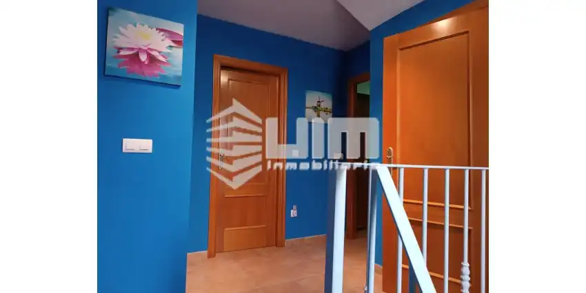 Casa adosada en venda en Sagunto / Sagunt amb Terrassa