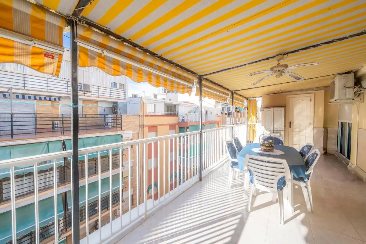 Terraza de Piso en venta en Benidorm con Aire acondicionado, Calefacción y Terraza