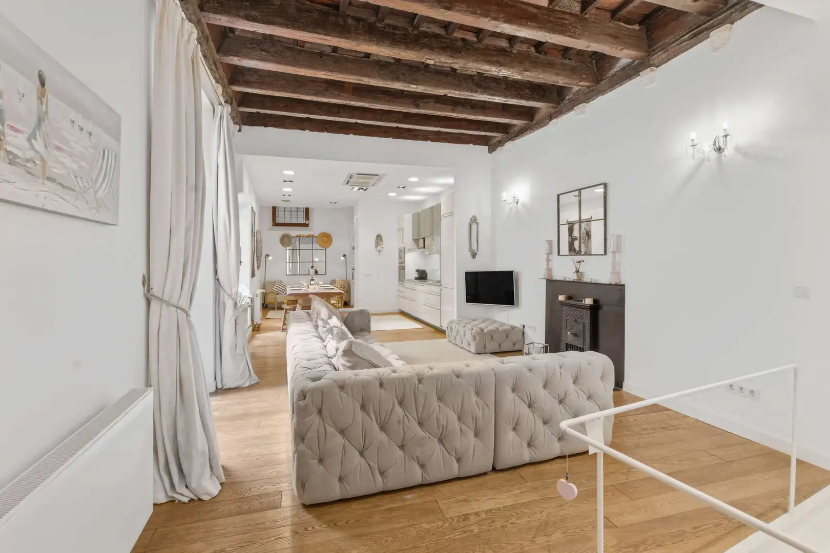 Wohnzimmer von Erdgeschoss zum Verkauf in  Palma de Mallorca mit Klimaanlage, Parkett und Möbliert