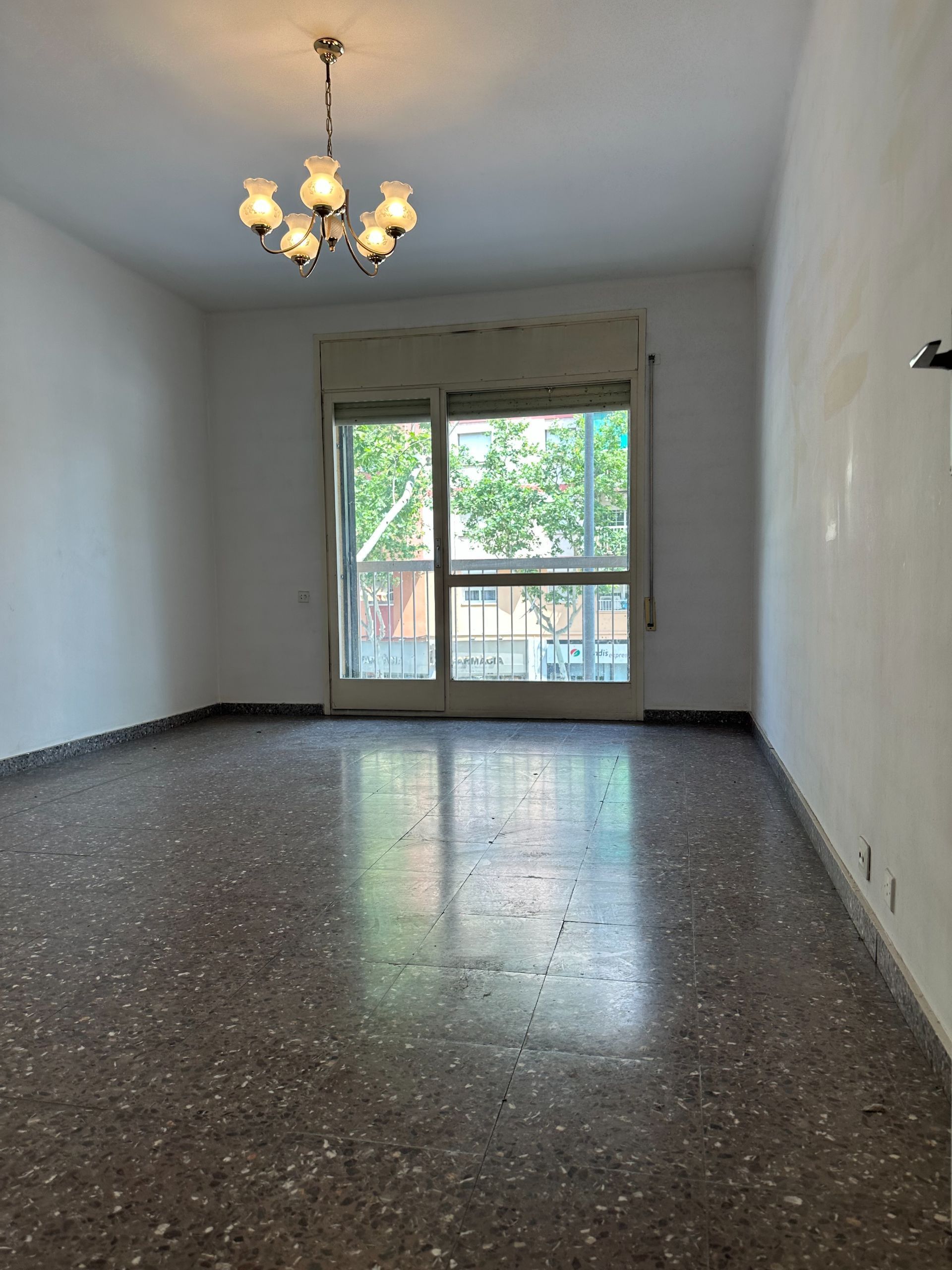 Flat for sale in MONACO, Puigfred, Montigalà - Sant Crist, Badalona