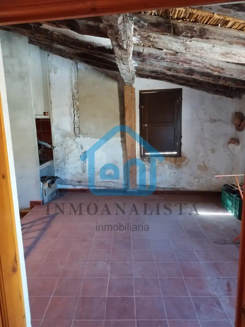 Country homes for sale in Requena  with Heating and Balcony