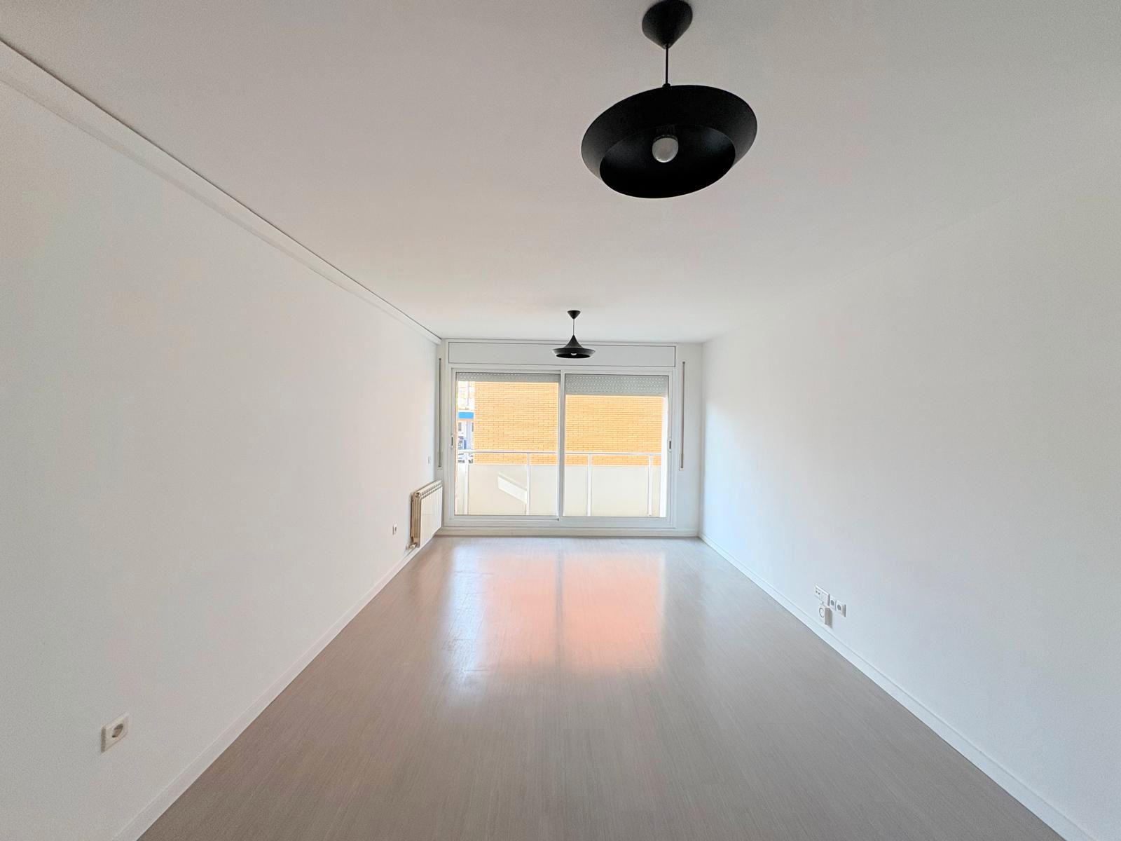 Sala de estar de Piso en venta en Terrassa con Aire acondicionado, Calefacción y Parquet