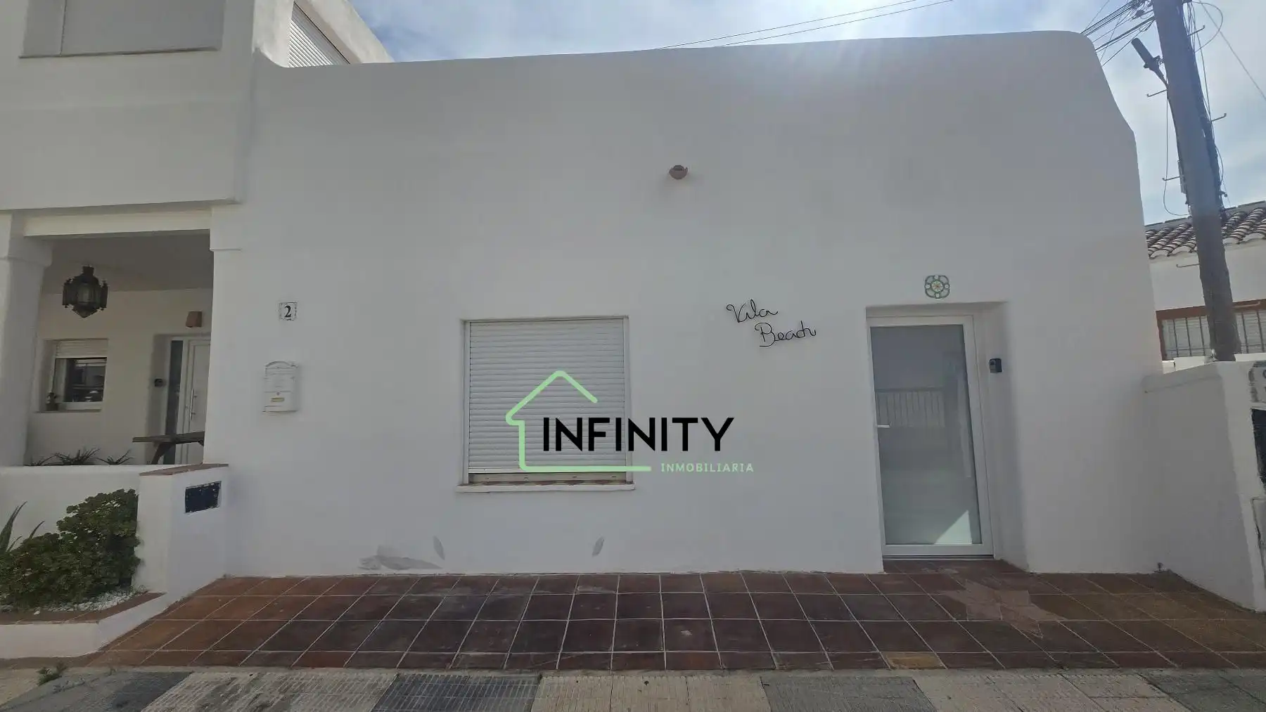 Houses for sale in Oliva Playa