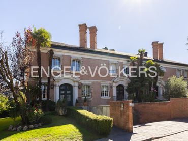 Maison mitoyenne avec jardin à vendre à Valdepastores - Las Encinas