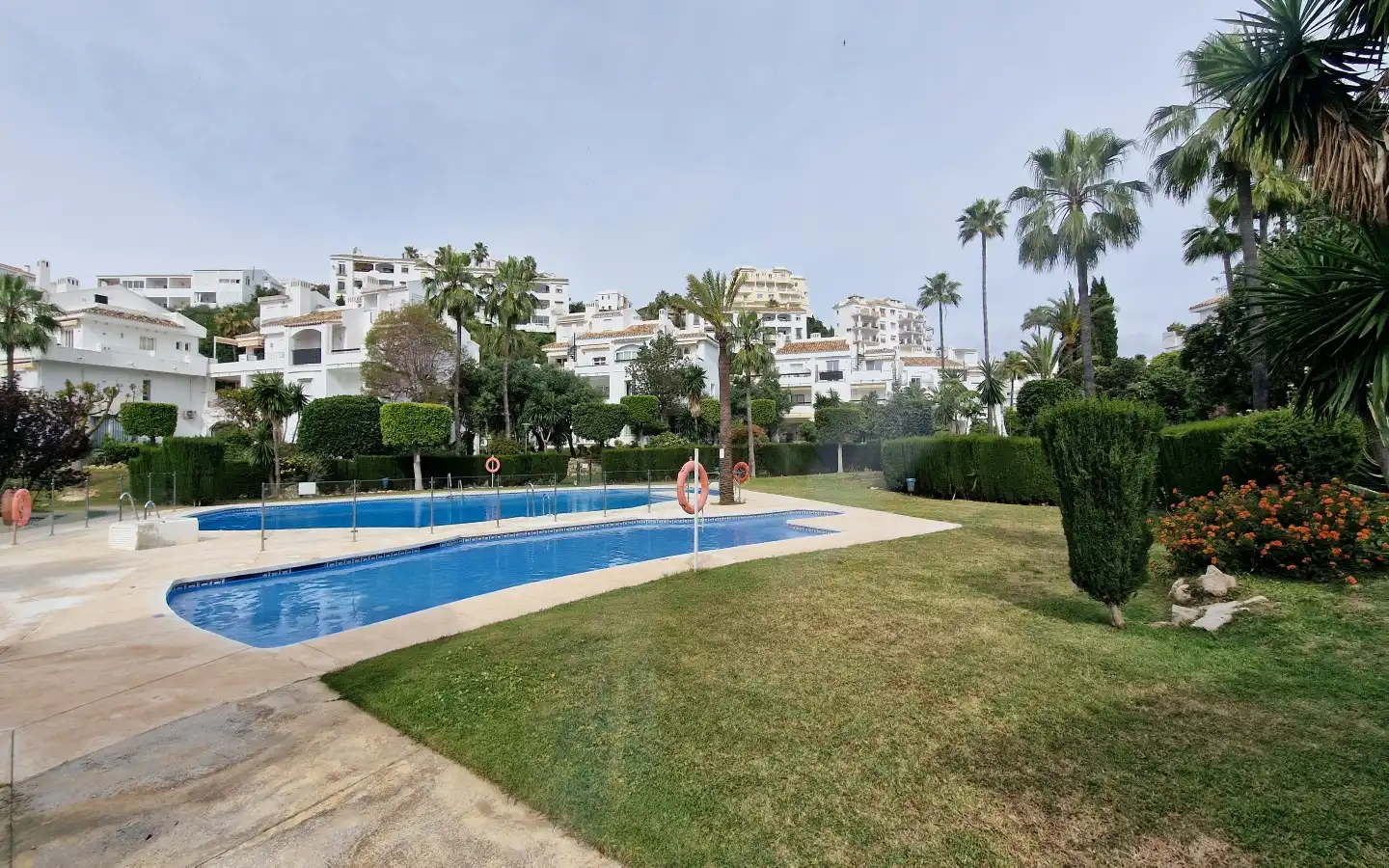 Jardí de Apartament en venda en Mijas amb Aire condicionat, Terrassa i Moblat