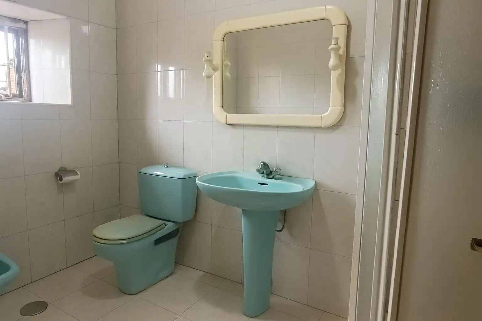 Bathroom of Residential for sale in Torrelavega 