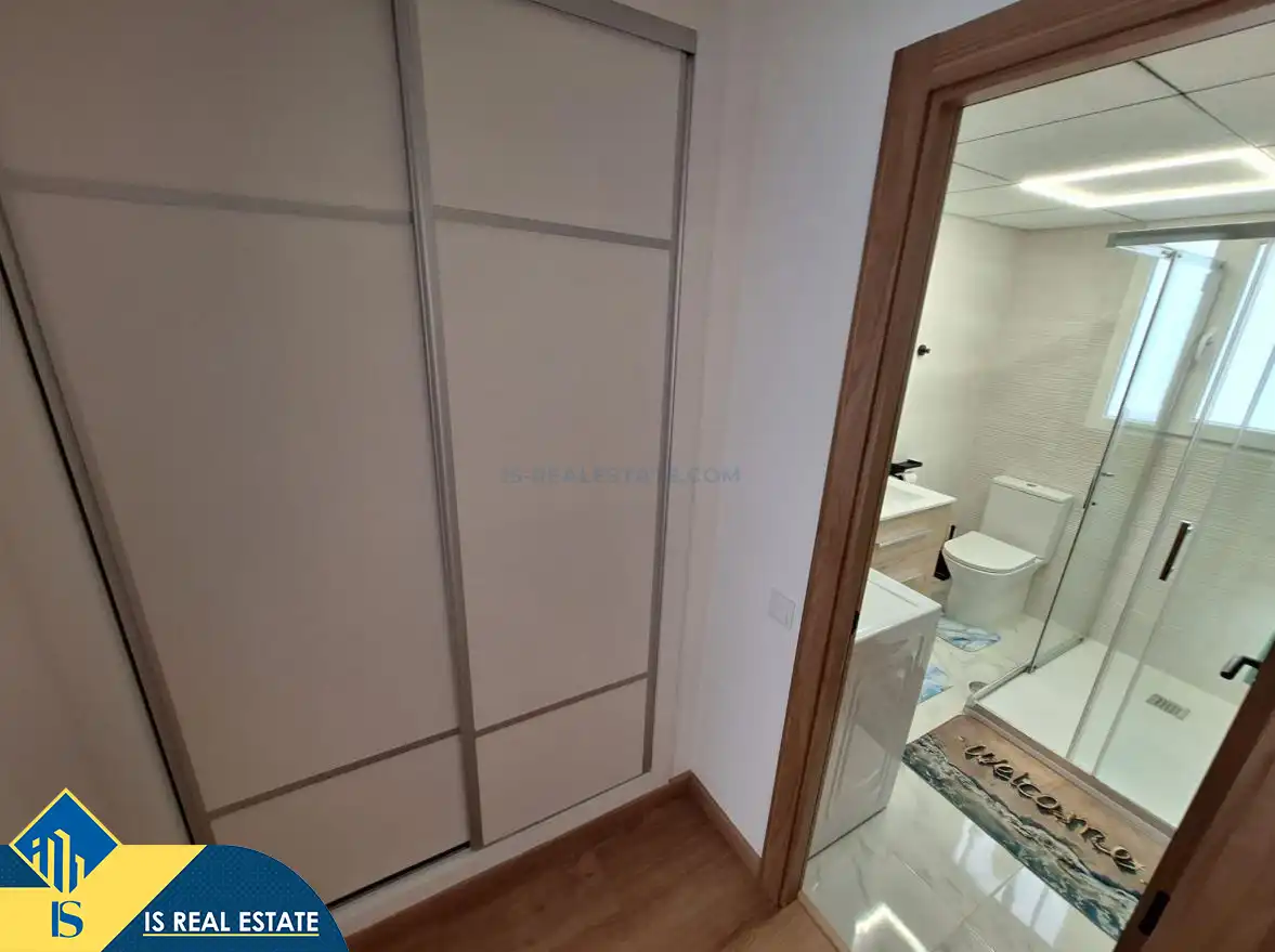 Apartamento con ascensor en alquiler en Playa del Cura, imagen 4