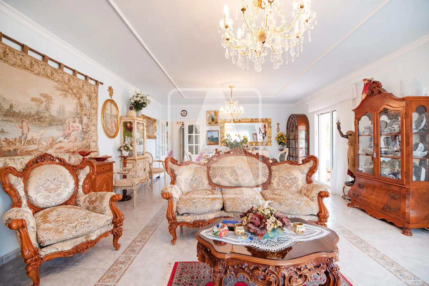 Sala d'estar de Casa o xalet en venda en Calpe / Calp amb Aire condicionat, Calefacció i Jardí privat
