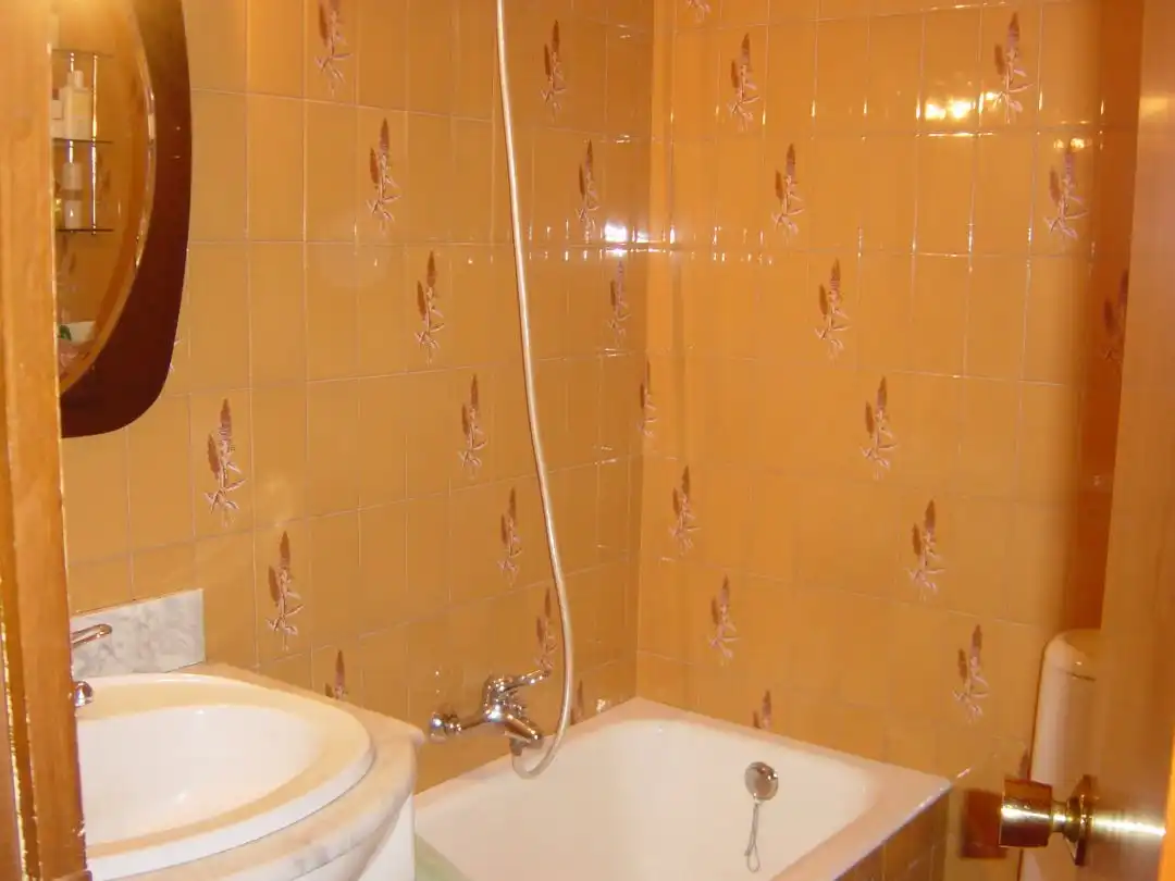 Badezimmer von Wohnung zum Verkauf in Santo Domingo de la Calzada mit Heizung, Terrasse und Abstellraum
