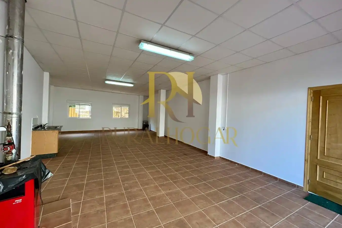 Casa adosada en venta en Vilamartín de Valdeorras con Terraza