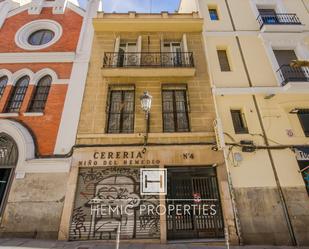 Vista exterior de Edifici en venda en  Madrid Capital