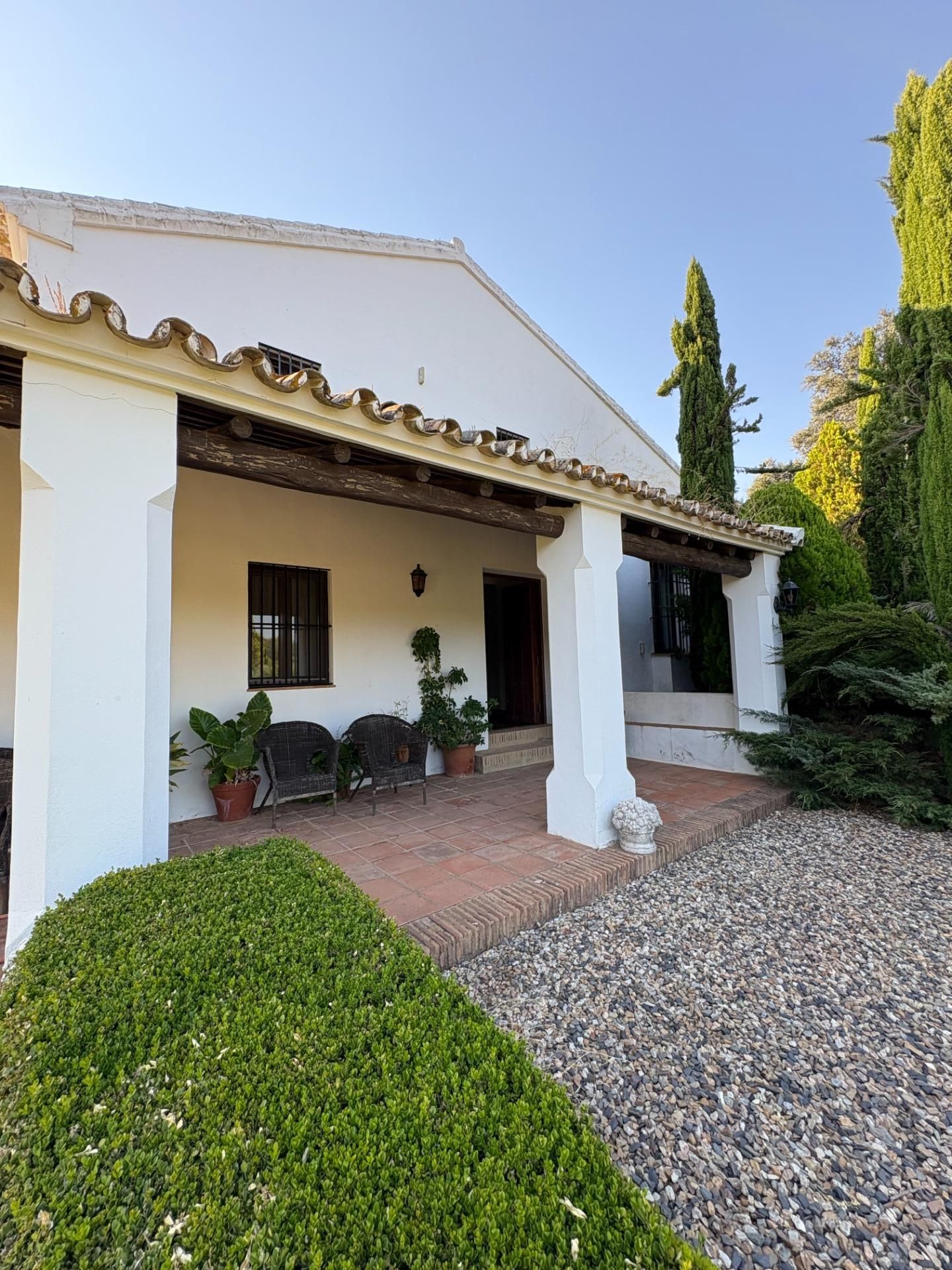 Vista exterior de Casa o chalet en venta en Constantina con Jardín privado, Parquet y Piscina