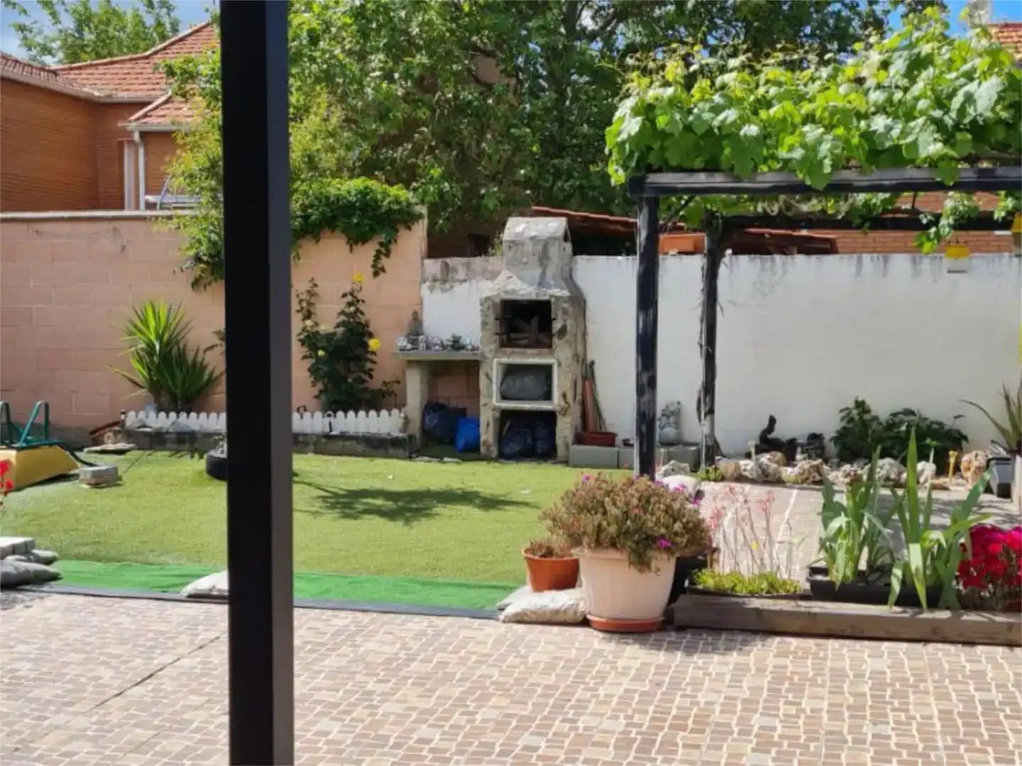 Jardí de Pis en venda en Las Ventas de Retamosa amb Aire condicionat i Piscina
