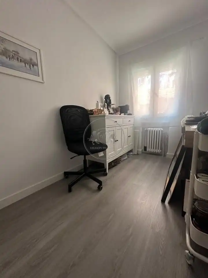 Schlafzimmer von Wohnung zur Miete in Madrid mit Klimaanlage, Heizung und Terrasse