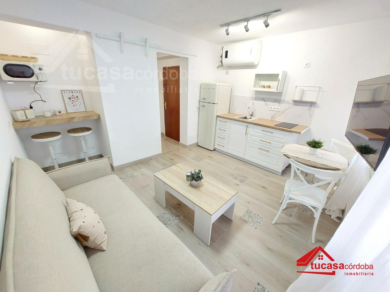 Kitchen of Flat to rent in  Córdoba Capital  with Air Conditioner and Storage room