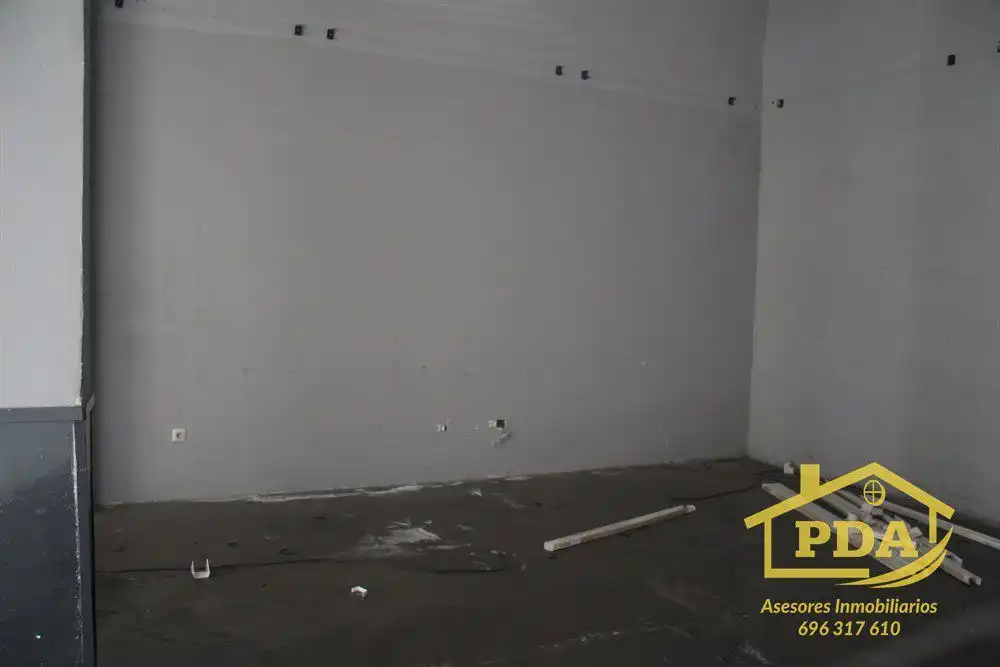 Business premises for sale in Palma del Río, imagen 5