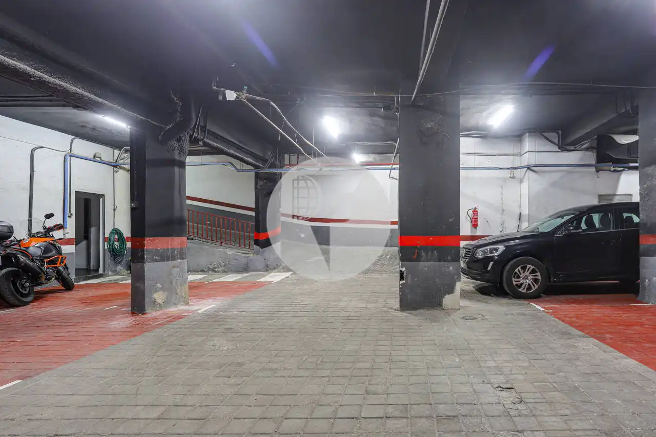 Aparcament de Dúplex en venda en Madrid amb Aire condicionat, Calefacció i Traster