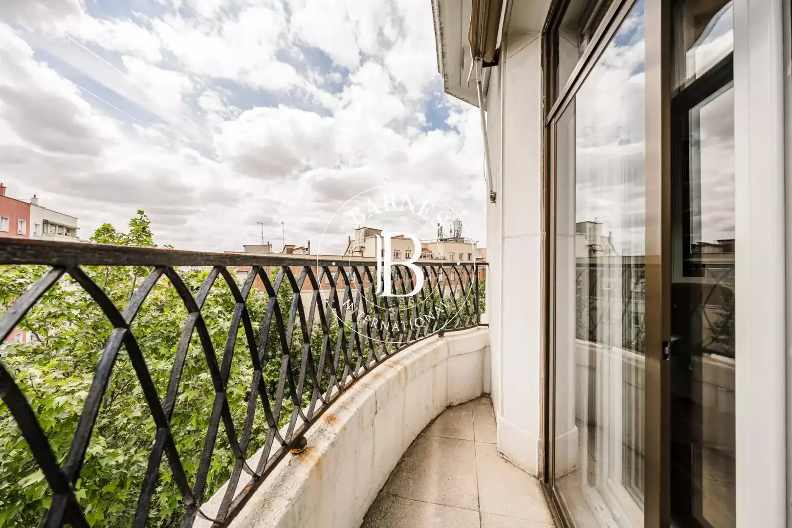 Terraza de Piso en venta en Madrid con Calefacción