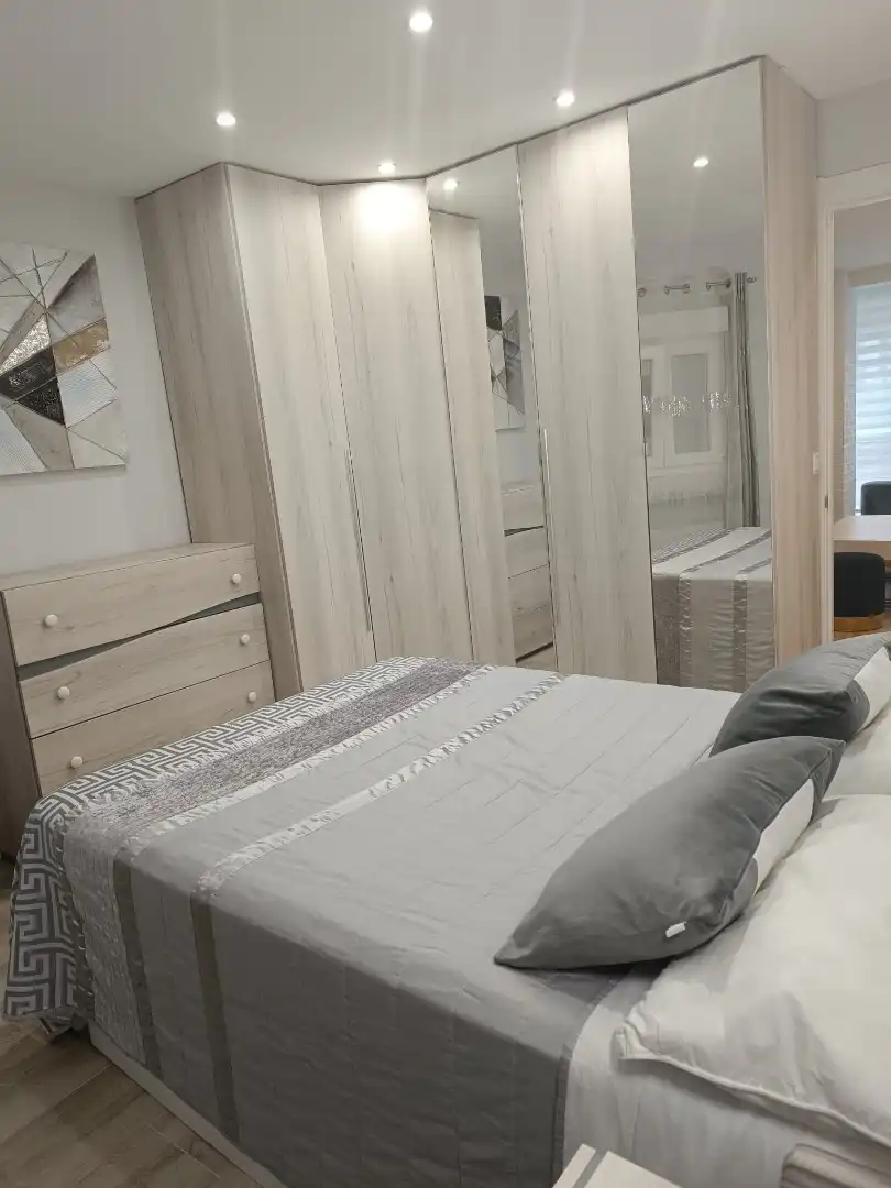 Bedroom of Flat for rent in Gijón   with Heating and Furnished