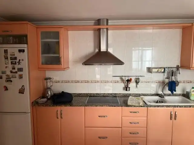 Cuina de Pis en venda en Cádiz amb Calefacció i Moblat