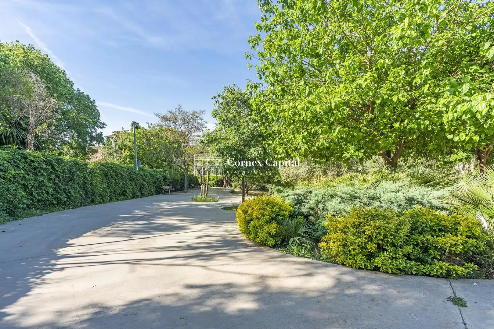Exterior view of Flat for sale in Barcelona  with Air Conditioner, Heating and Private garden