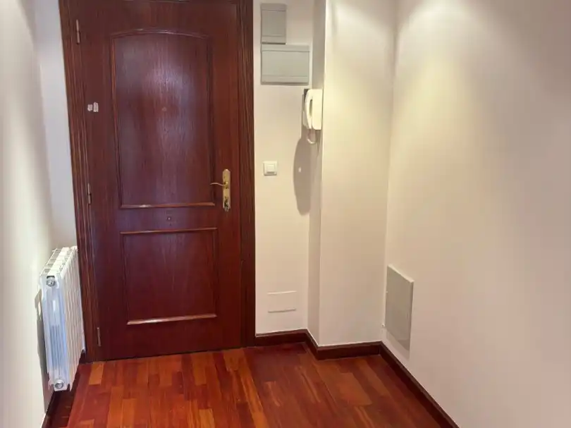 Pis de lloguer en Ponferrada amb Calefacció, Parquet i Traster
