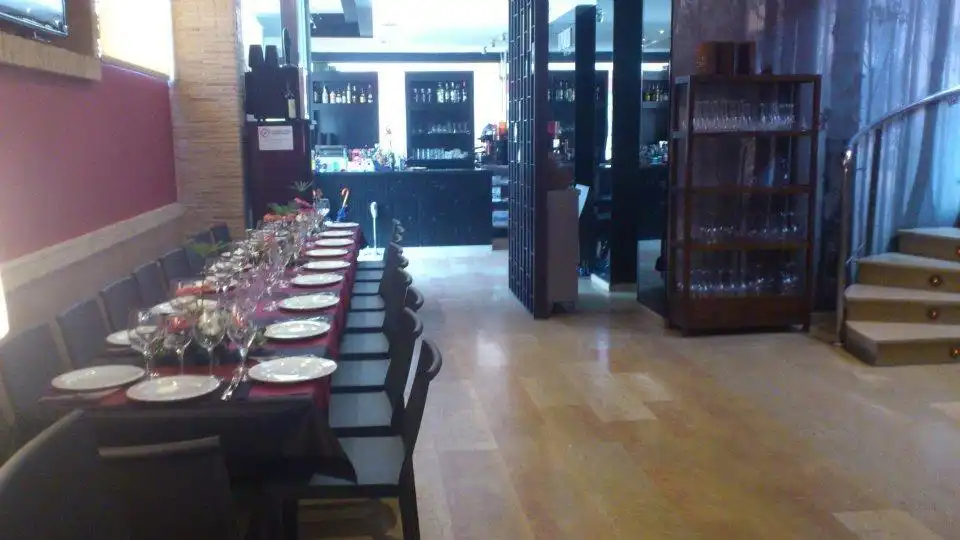 Business premises for sale in Casc Urbà, imagen 4