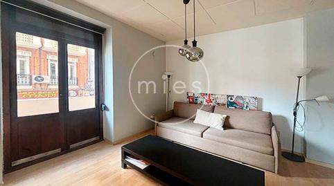 Foto 3 de Piso de alquiler en Av Regne de Valencia, Russafa,  Valencia Capital